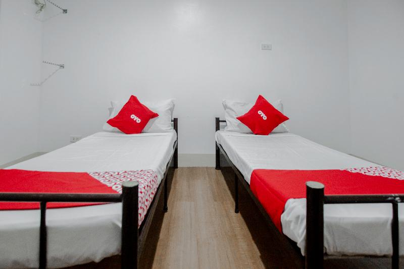Hotel Sulit Dormitel By Oyo Rooms