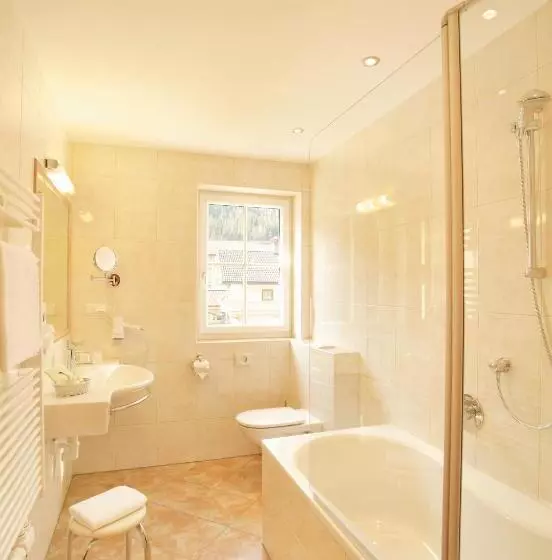 Alpenherz Hotel Garni