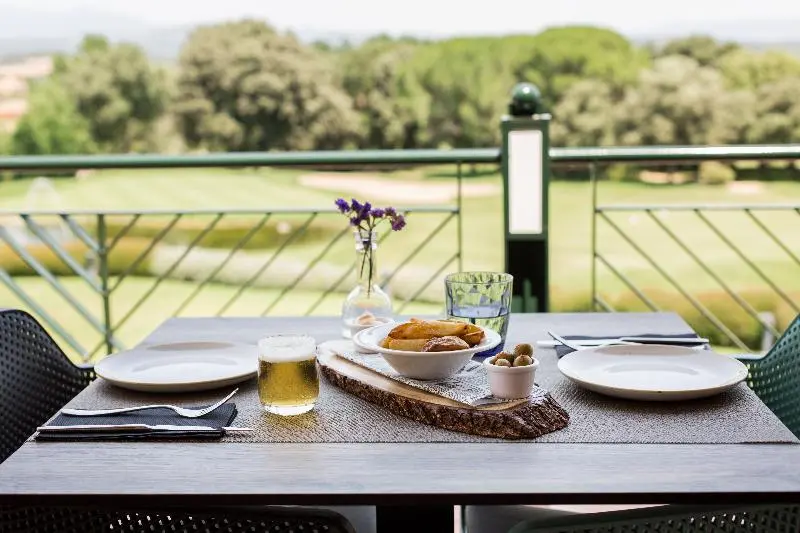 Apartahotel Suites Vila Birdie