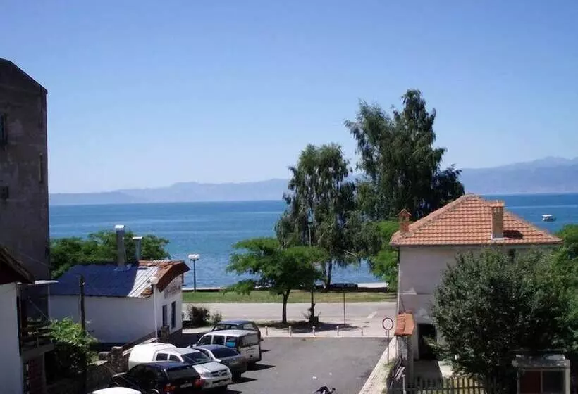 Apartments Matjan With Private Garages