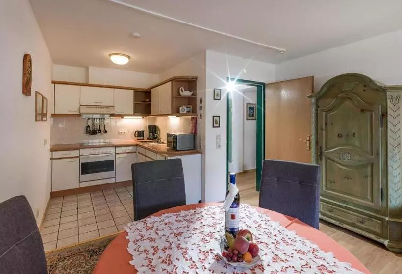 Apparthotel Tom Sojer