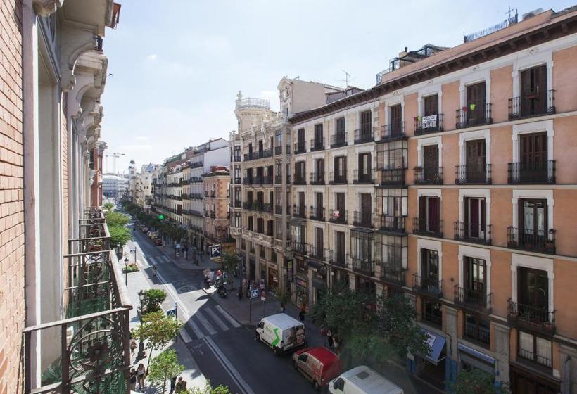 Aspasios Calle Mayor Apartments