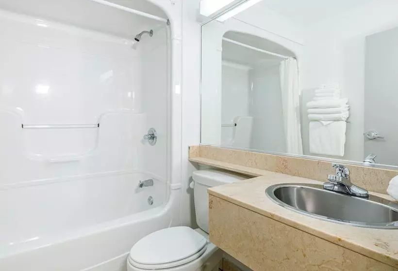 Repotel Henri Iv Québec