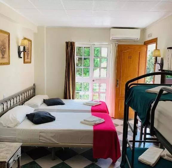 فندق فئة نجمة واحدة Pension Aduar