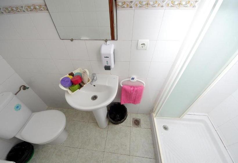 客栈  Pension Aduar