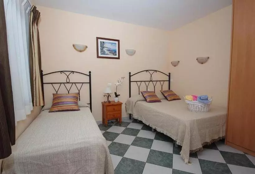 فندق فئة نجمة واحدة Pension Aduar