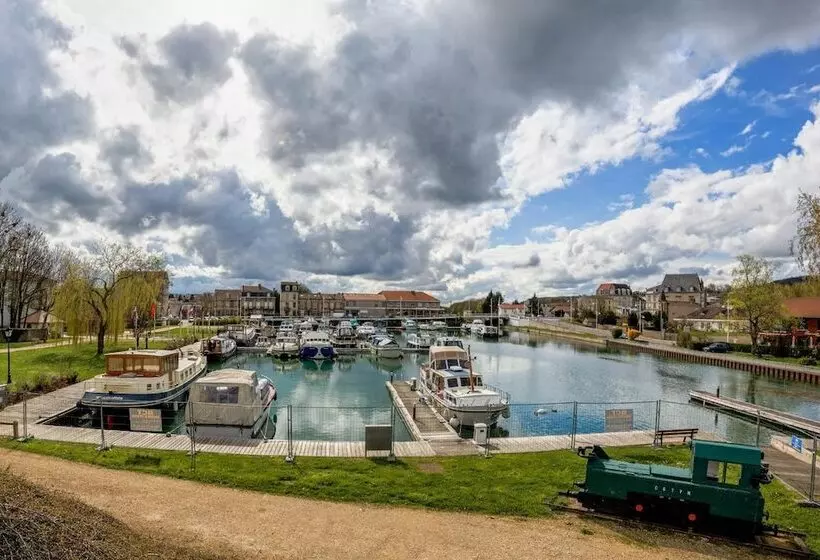 Отель Abc Hôtel