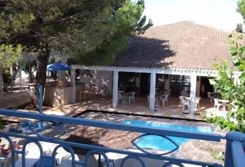 ホテル Alba Flora