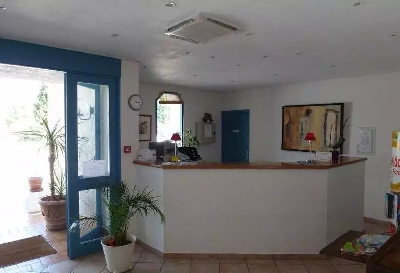 ホテル Alba Flora