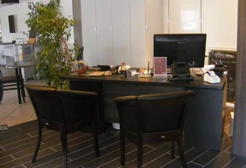 酒店 Initial By Balladins Genève / Stgenispouilly