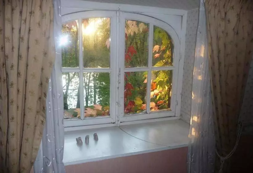 ホテル B&b La Pallande