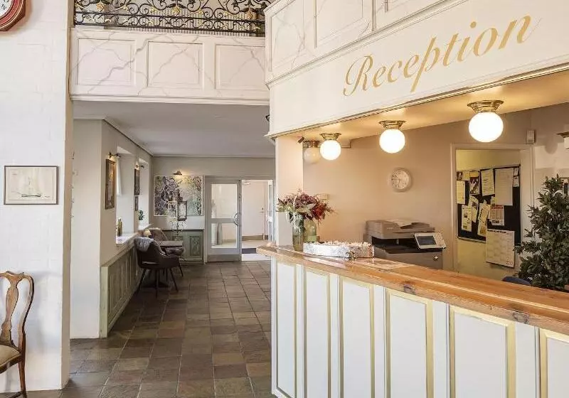 호텔 Hjallerup Kro