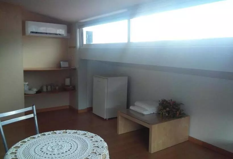 酒店 Penthouse   Low Cost