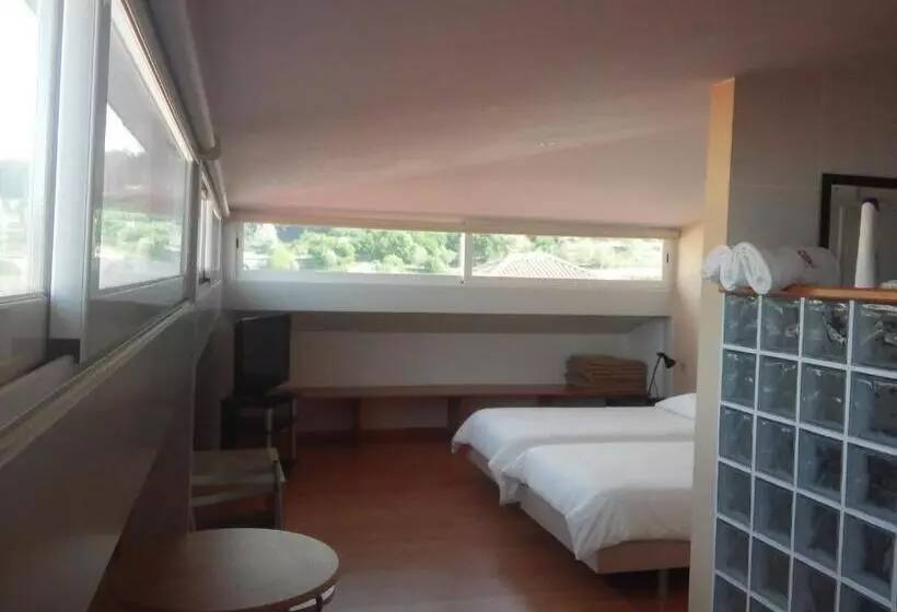 酒店 Penthouse   Low Cost