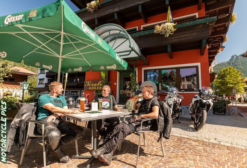Отель Tiroler Adler Bed & Breakfast