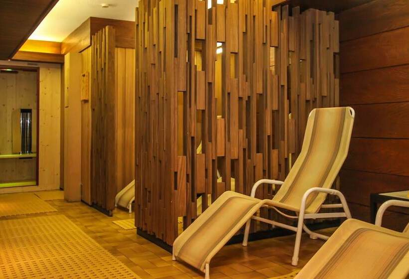 Отель Tiroler Adler Bed & Breakfast