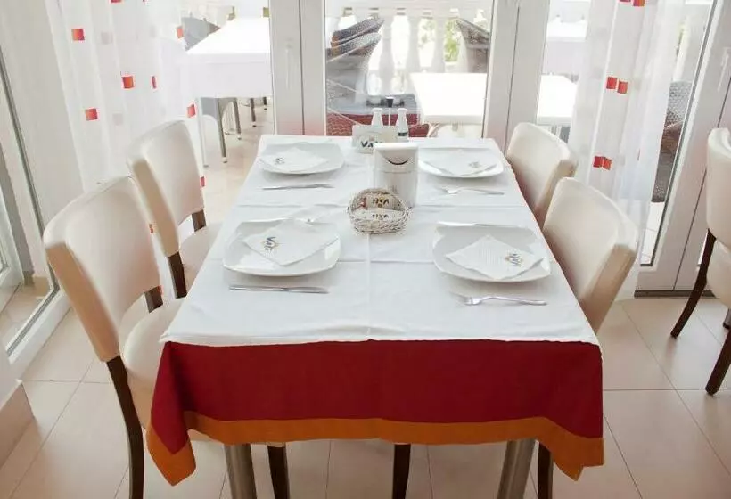 فندق Vali Dramalj