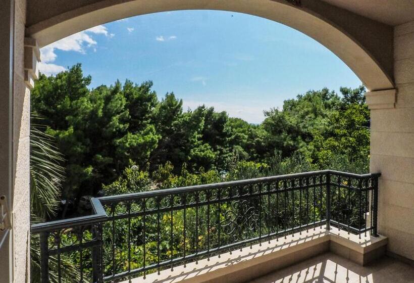 בית מלון כפרי Villa Petra