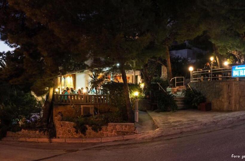 בית מלון כפרי Villa Petra