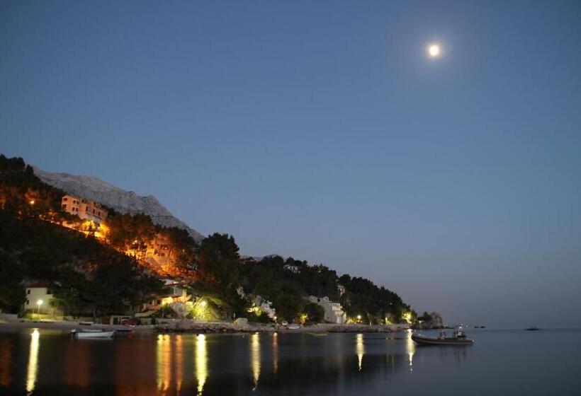 בית מלון כפרי Villa Petra