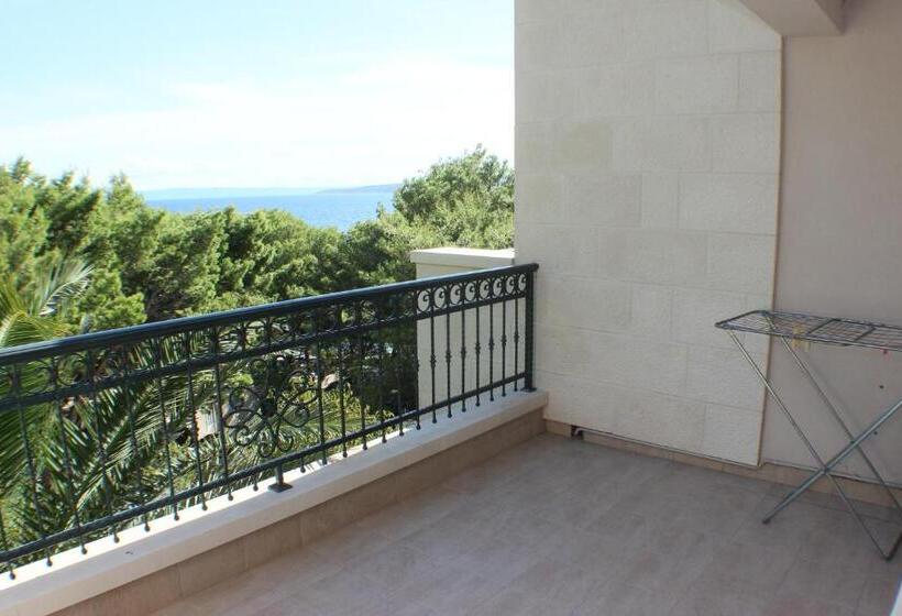 בית מלון כפרי Villa Petra