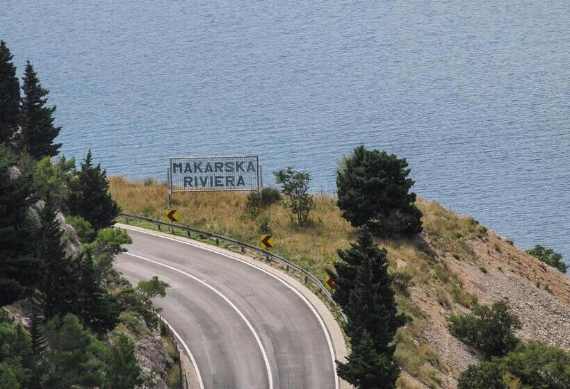 בית מלון כפרי Villa Petra