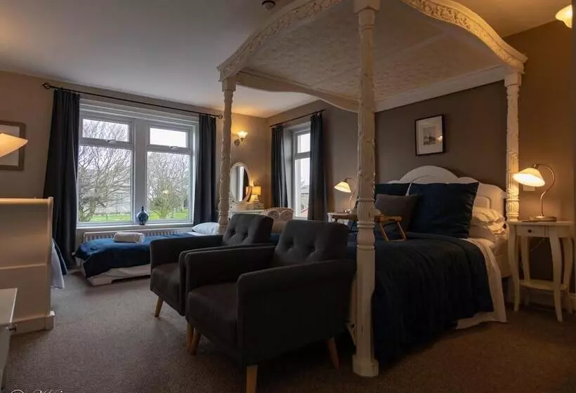 Отель Wyndgrove House