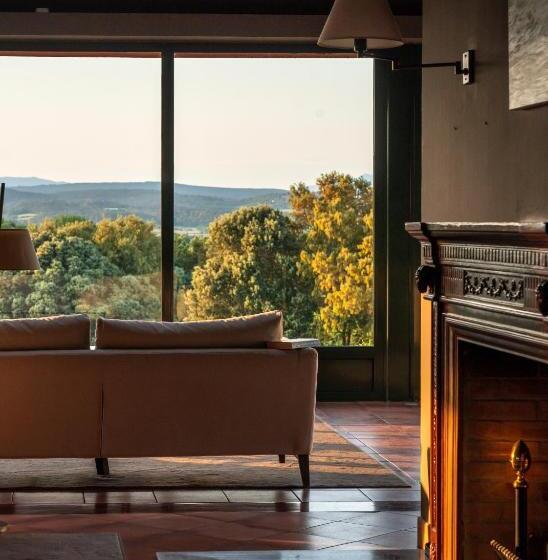 Apartahotel Suites Vila Birdie