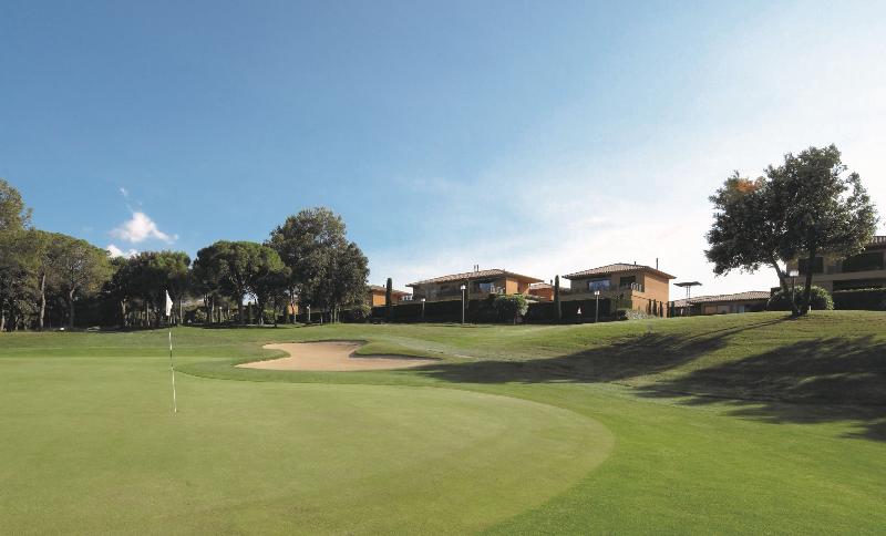 Apartahotel Suites Vila Birdie