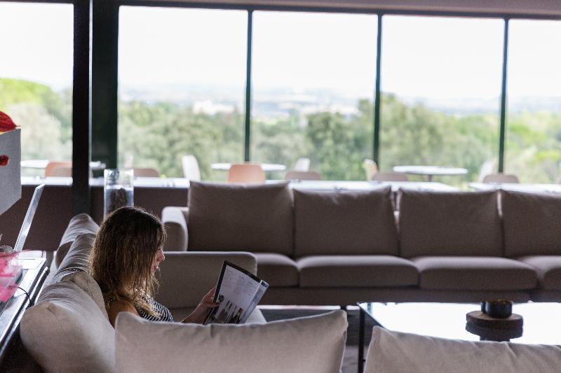 Apartahotel Suites Vila Birdie