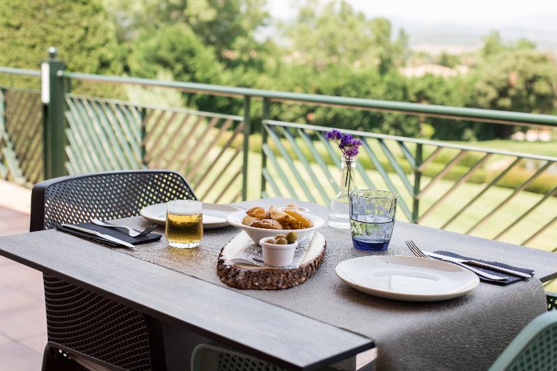 Apartahotel Suites Vila Birdie