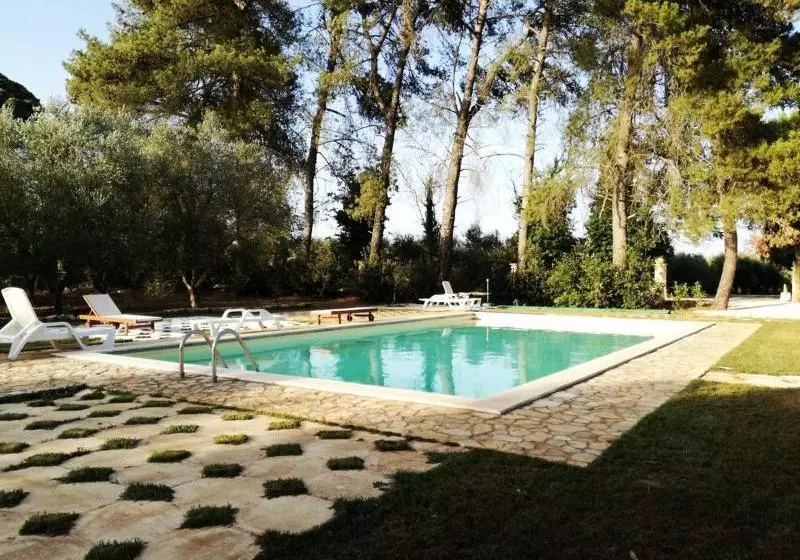 田舎風ホテル Agriturismo Tibitone