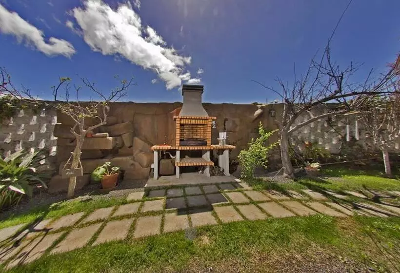 Apartamentos Adjovimar