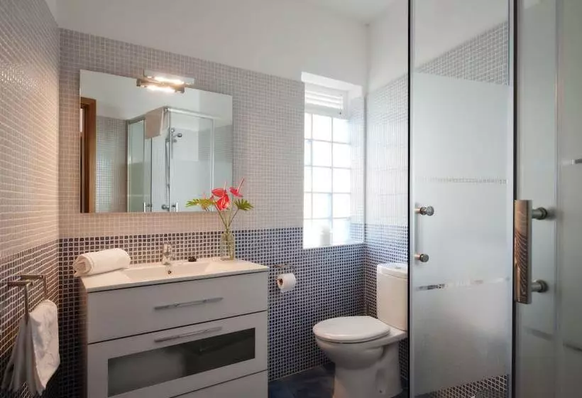 Apartamentos Adjovimar