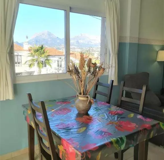 Apartamentos Mundaka Albir