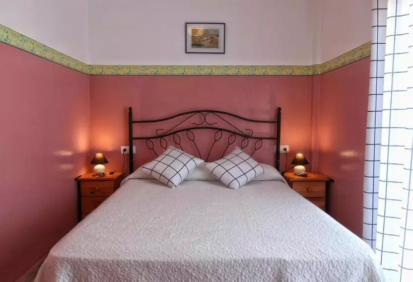 Apartamentos Mundaka Albir