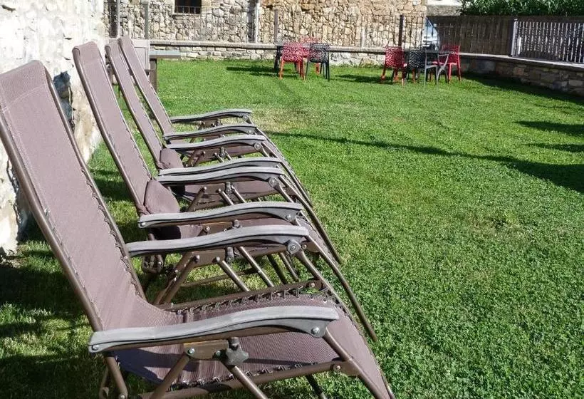 Apartamentos Puerta De Ordesa