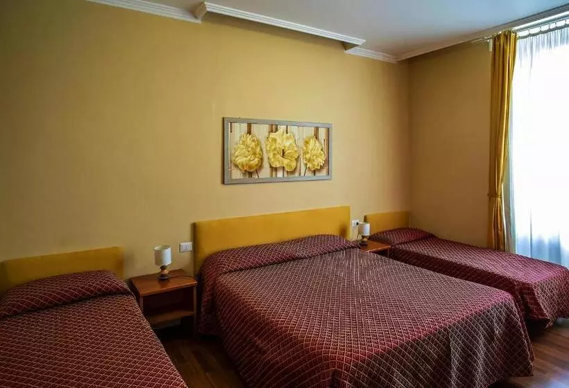 تختخواب و صبحانه Sole E Luna