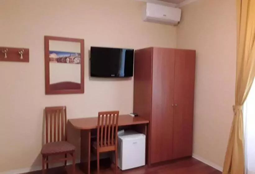 تختخواب و صبحانه Sole E Luna