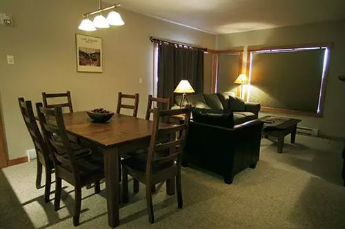 Hôtel Canmore Crossing