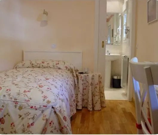 호텔 Chalet Puigdefabregas