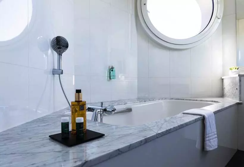 Otel Escale Oceania Marseille Vieux Port