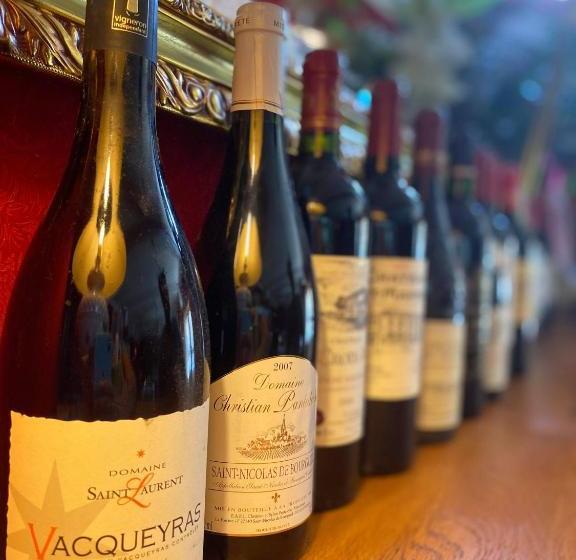 Отель Hôtel Ferme De La Raterie