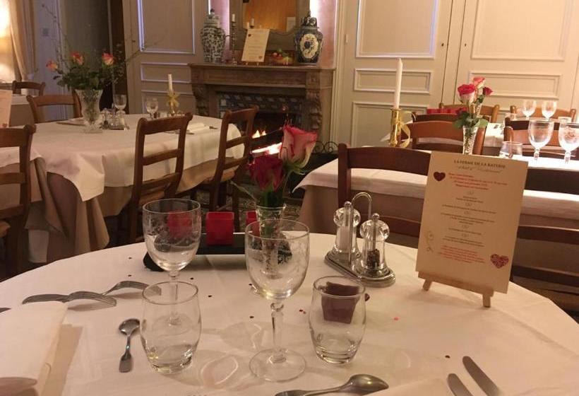 Отель Hôtel Ferme De La Raterie
