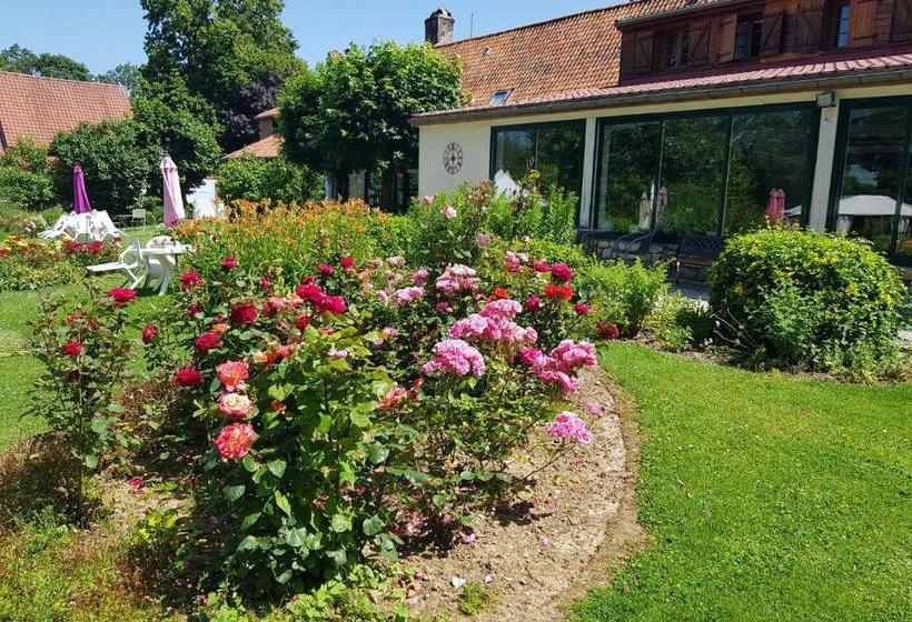 Отель Hôtel Ferme De La Raterie