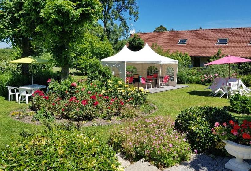 Отель Hôtel Ferme De La Raterie