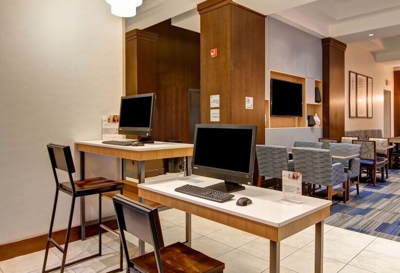 Holiday Inn Express Hotel & Suites Toronto   Markham, An Ihg