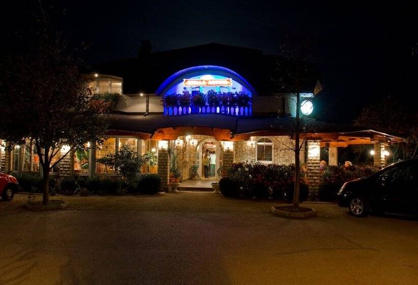 호텔 House Restaurant Sedra