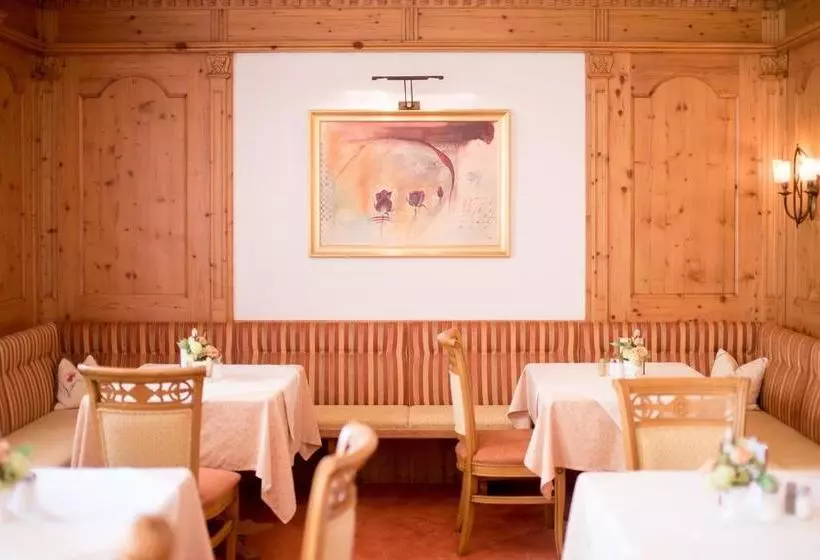 Отель Landhaus Grünau