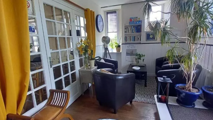 בית מלון כפרי Le Relais De Launay